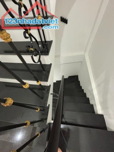 BÁN NHÀ PHỐ MINH KHAI – 41m2 x 5 TẦNG – CHỈ 8 TỶ - 3