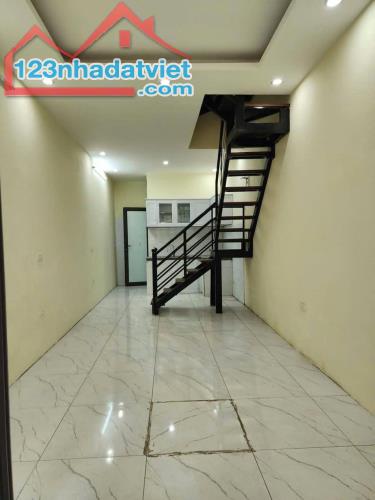 BÁN NHÀ 4 TẦNG, 3 PN - PHỐ VỌNG, HAI BÀ TRƯNG - GIÁ 4 TỶ - VỊ TRÍ VÀNG - 3