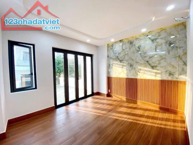 Bán Nhà Mặt Tiền,Ngay Ngã Tư Bốn xã,BHHA ( 4m x 16 m x 3 Tầng) 6,95 Tỷ TL - 3