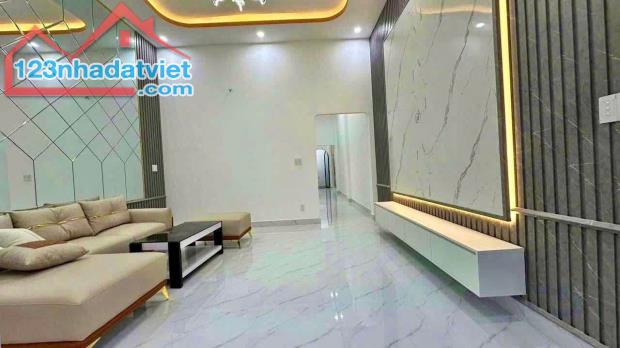 NHÀ CẤP 4 CHO VỢ CHỒNG MỚI CƯỚI CỰC ĐẸP, SỔ HỒNG RIÊNG 300TR SỞ HỮU - 2
