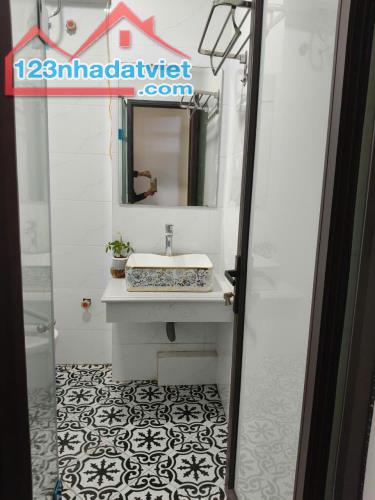 BÁN NHÀ LÔ GÓC TRƯƠNG ĐỊNH – 68M², 4 TẦNG, MẶT TIỀN 8.5M – GIÁ CHỈ HƠN 8 TỶ - 4