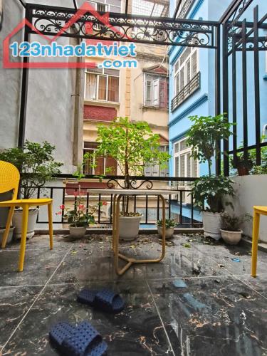 BÁN NHÀ LÔ GÓC TRƯƠNG ĐỊNH – 68M², 4 TẦNG, MẶT TIỀN 8.5M – GIÁ CHỈ HƠN 8 TỶ - 5