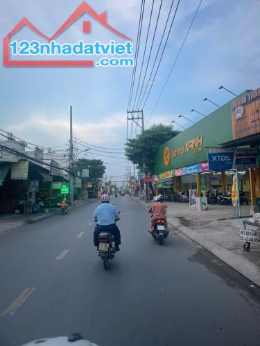Bán nhà mặt tiền 15x40m giá 25 tỷ Đường Phan Văn Hơn - 1