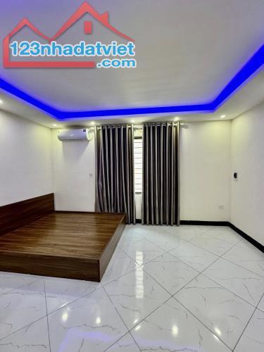 20 MÉT RA PHỐ - 400 MÉT BẾN XE YÊN NGHĨA - 4