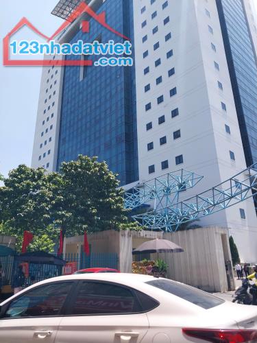 CƠ HỘI! BÁN [MẶT PHỐ VỌNG - 37m 5 Tầng] Kinh Doanh Vỉa hè đá bóng, SĐCC. CHỈ 11.52 tỷ - 2