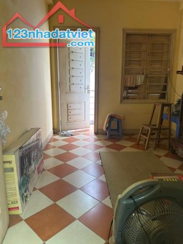 Bán nhà Phùng Khoang, Nam Từ Liêm, nhà dân xây, thoáng trước sau, ngõ nông, gần ô tô - 1