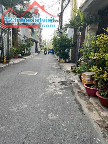 BÁN NHÀ C4–HẺM 6M CÓ LỀ–THÔNG PHẠM VĂN BẠCH–TÂN SƠN, P.15, TÂN BÌNH – 4,2x13M – GIÁ 6,3 TỶ - 1