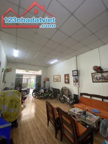 bán nhà c4 hẻm xe tải Trường Chinh, P.Tân Hưng Thuận, Q.2, DT 176m2 - 1