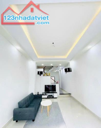 HXH ÂU DƯƠNG LÂN P3 QUẬN 8 - NHÀ ĐẸP 4,1X13,5M VUÔNG VỨC - DT 15TR/THÁNG - CHỈ 5 TỶ - 1