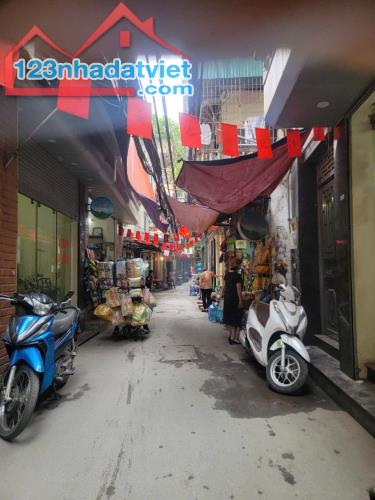 Bán nhà Trường Chinh, Đống Đa, 35m2, mặt tiền 5m, Kinh doanh cho thuê, 10.8 tỷ