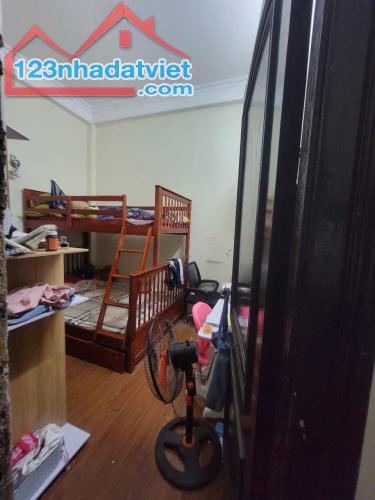Bán nhà Trường Chinh, Đống Đa, 35m2, mặt tiền 5m, Kinh doanh cho thuê, 10.8 tỷ - 1