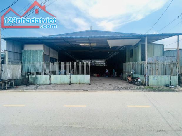 NGỘP BANK - MẶT TIỀN NGANG KHỦNG 20M
KHO XƯỞNG 650M2 - AN PHÚ ĐÔNG 12 - GẦN QL1A - 30 TỶ