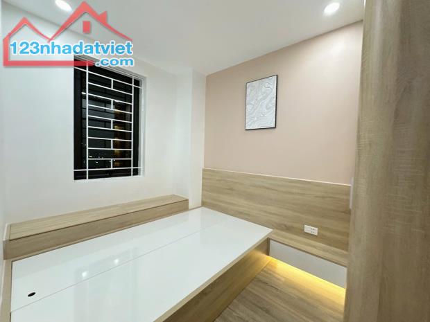 Bán căn hộ tòa cc tòa OCT2 ĐN2 Bắc Linh Đàm, nhà đẹp, full nt, view hồ, 80m, 3 ngủ, sddcc, - 4