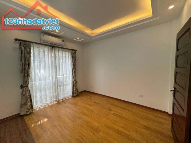 BÁN NHÀ NGỌC THỤY 43M2 4T GẦN PHỐ, TIỆN ÍCH BẠT NGÀN, Ở SƯỚNG NHỈNH 7 TỶ - 5