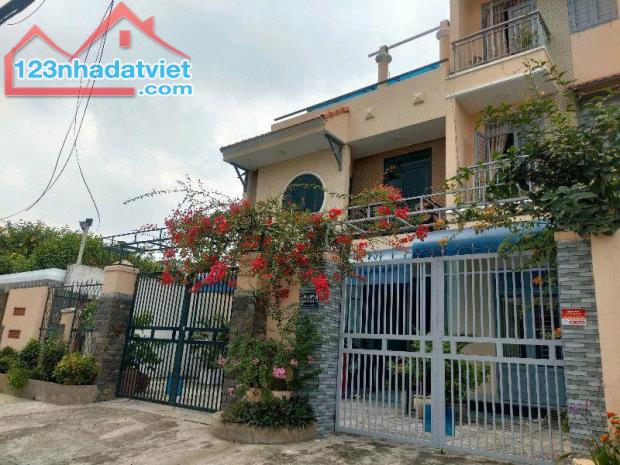 🆘 SIÊU PHẨM ĐẦU TƯ - GIẢM 25 TỶ
1.481M2 FULL THỔ CƯ - TẶNG BIỆT THỰ + 4 NHÀ CHO THUÊ - - 2
