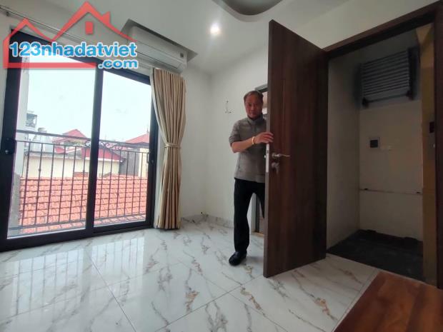 🏡 BÁN NHÀ 6 TẦNG THANG MÁY - LẠC LONG QUÂN - CẦU GIẤY- 6 TỶ - 4