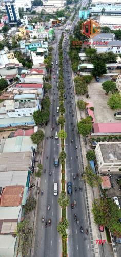 Giá 55 tỷ. 965m2. Bán nhà mặt tiền đường Đồng Khởi đang cho thuê hơn 1.4 tỷ/năm,gần ĐH ĐN. - 1