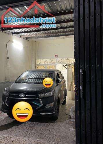 Bán nhà HXH Trường Chinh, Phường 14 Tân Bình, 2 tầng, giá 10tỷ2 - 3