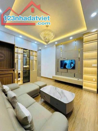 NHÀ CẤP 4 GIÁ RẺ NGAY TTP BỬU LONG SỔ RIÊNG THỔ CƯ - 1