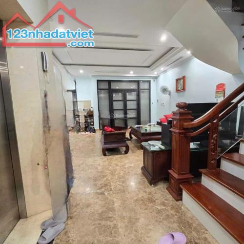 Hiến trưa từng có 61m2 giá 13.5 tỷ phân lô ô tô vào nhà tại Lê Trọng Tấn Thanh Xuân - 1