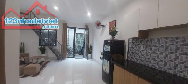 ♪ Nhà Kiệt gần Nguyễn Hoàng, Nguyễn Văn Linh, 32.5m2 2 tầng sạch đẹp, ở ngay, 2.25 tỷ - 3