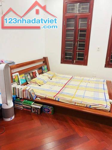 Bán nhà phân lô ô tô Khuất Duy Tiến 60m2, 5 tầng, 2 thoáng, gara ô tô, kd, chỉ 18 tỷ. - 2