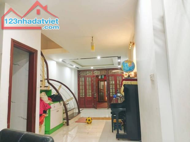 Bán nhà phân lô ô tô Khuất Duy Tiến 60m2, 5 tầng, 2 thoáng, gara ô tô, kd, chỉ 18 tỷ. - 5