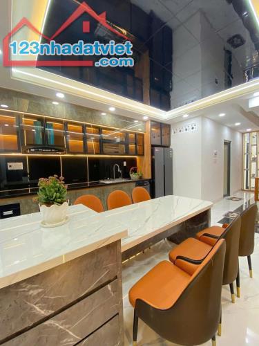 Bán Lỗ 600TR - NHÀ MỚI 5 Tầng, DTSD: gần 212M2 sàn - 4PN-5WC – Full nội thất – - 2