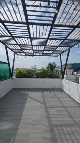 Bán Lỗ 600TR - NHÀ MỚI 5 Tầng, DTSD: gần 212M2 sàn - 4PN-5WC – Full nội thất – - 4
