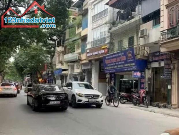 🏡 BÁN NHÀ MẶT PHỐ THỤY KHUÊ – MẶT TIỀN KINH DOANH 4.2M – GIÁ CHỈ NHỈNH 9 TỶ!