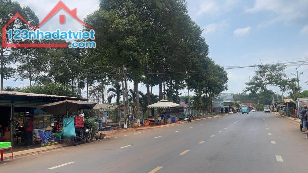KD THUA LỖ SANG LẠI MẢNH ĐẤT TÂM HUYẾT 2016M2 VUÔNG VỨC GIÁ 180TR SÁT TRƯỜNG CHỢ - 2