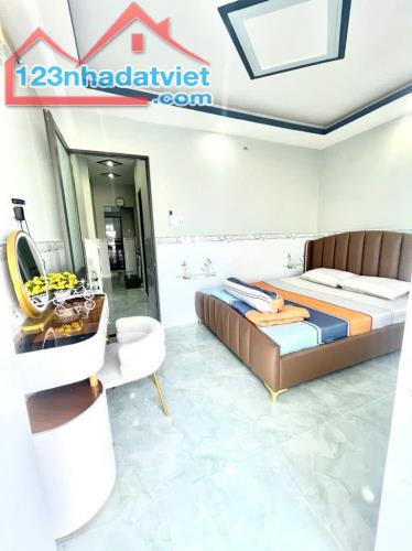 NHÀ PHỐ LIỀN KỀ MỚI XÂY - 2TY850 - ĐƯỜNG ĐÀO TÔNG NGUYÊN- THỊ TRẤN NHÀ BÈ - 3