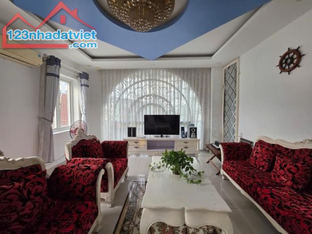 NHÀ ĐẸP 5 TẦNG - HXH - CÁT LÁI - TẶNG NỘI THẤT SANG TRỌNG - GIÁ HƠN 9 ĐỒNG - 5