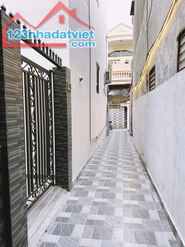 BÁN NHÀ MẶT NGÕ 169 TRẦN NGUYÊN HÃN NGAY CAO ĐẲNG Y HẢI PHÒNG - 4