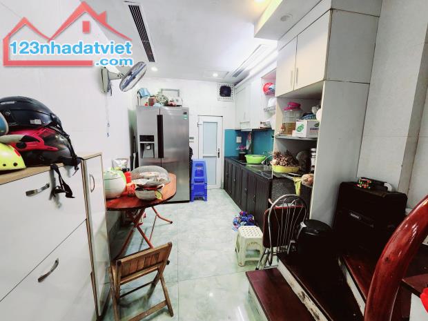 Bán Nhà Ao Sen 26M x 5T Giá 9,5 Tỷ. Ô tô tránh, Kinh Doanh, Vị Trí Đẹp - 2