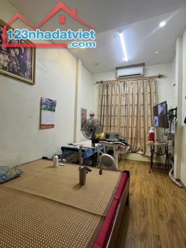 Bán Nhà Ao Sen 26M x 5T Giá 9,5 Tỷ. Ô tô tránh, Kinh Doanh, Vị Trí Đẹp - 4