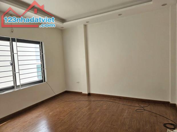 NHÀ MỚI 5 TẦNG – 34M² – CHỈ 4 TỶ – LIÊN MẠC, BẮC TỪ LIÊM – GẦN CẦU GIẤY - 2