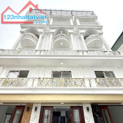 BÁN NHÀ PHÂN LÔ VĂN CHƯƠNG. 8 tỷ 30m2 6t thang máy, nhà mới tinh, sát phố, ô tô vào nhà - 3