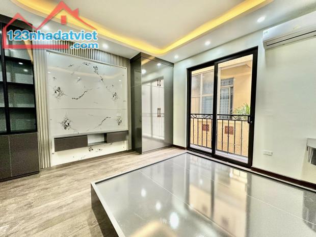 Bán Nhà Hà Trì 5 Tầng, Mặt Tiền 4,5m Nhà Xây Mới Thiết Kế Đẹp Ở Luôn Giá 6,8 Tỷ - 1