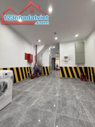 RUNG LIỆT – SIÊU PHẨM DÒNG TIỀN – 7 TẦNG THANG MÁY – 11 PHÒNG KHÉP KÍN – DÒNG TIỀN 80tr - 4