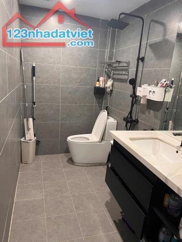 Bán nhà Tây Mỗ- sát Vin 32 m2 -giá 5 tỷ - 2