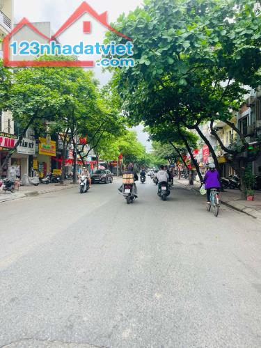 BÁN LÔ ĐẤT HIẾM NGUYỄN VĂN CỪ LONG BIÊN 45M2 2 MẶT NGÕ, Ô TÔ VÀO CẠNH NHÀ 6.X TỶ - 2