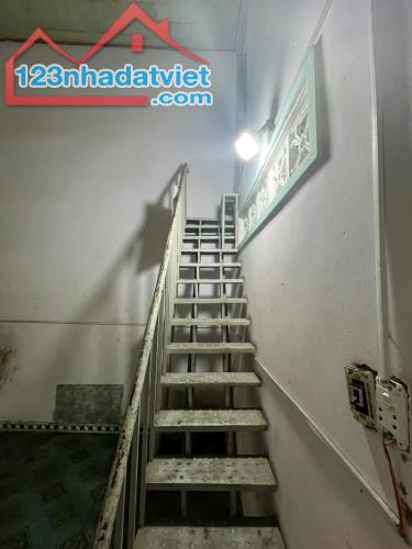 BÁN NHÀ RIÊNG MẶT TIỀN - TRẦN THỊ CỜ.- 75M2 - 3PN - 6,3 ĐỒNG - QUẬN 12 - 1