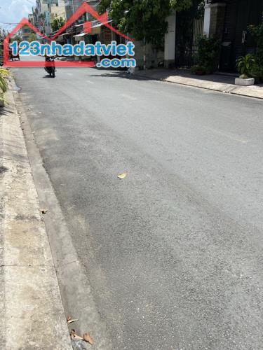 NHÀ GẦN PHẠM THẾ HIỂN, Q8, Ô TÔ VÀO NHÀ, 85M2, 5 TỶ, 0773993784 MS LINH - 2