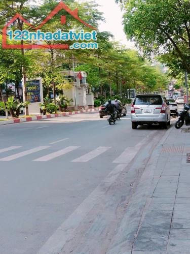 🔥💥☘️#Vị trí khá đẹp #Nhà 5 tầng, vị trí trung tâm quận Cầu Giấy