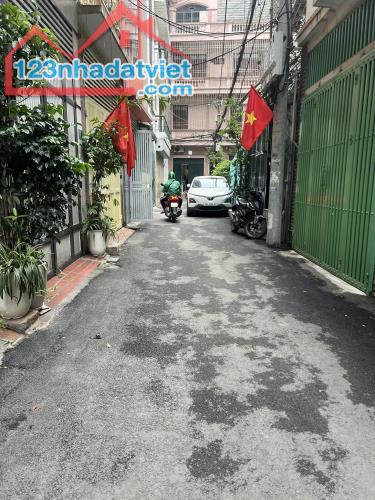 Phân Lô BCA - Gần Phố - Oto - 44m, 4 Tâng. Chỉ 13.2 Tỷ - Bùi Xương Trạch, Thanh Xuân.