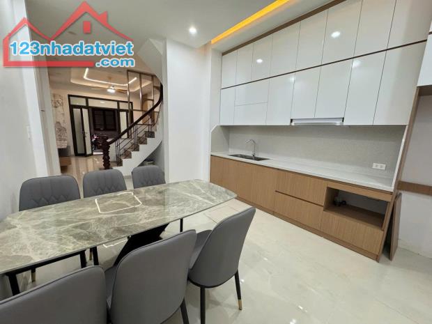 Phân Lô BCA - Gần Phố - Oto - 44m, 4 Tâng. Chỉ 13.2 Tỷ - Bùi Xương Trạch, Thanh Xuân. - 2