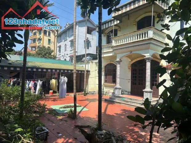 NHÀ VỊ TRÍ ĐẸP- GIÁ ƯU ĐÃI chính chủ cần bán nhanh căn nhà tại huyện Chương Mỹ, TP Hà Nội