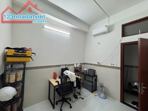 Căn hộ dịch vụ ngay chợ Rạch Ông 6 tầng Mới keng 140m2 chỉ 9 tỷ 8 - 3