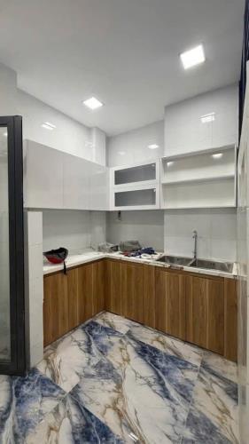 BÁN NHÀ CHẠM MẶT TIỀN CHỈ 2 BƯỚC CHÂN - NHÀ ĐẸP TÂN PHÚ - HXH - XE HƠI ĐẬU CỬA - 5.X TỶ - 1